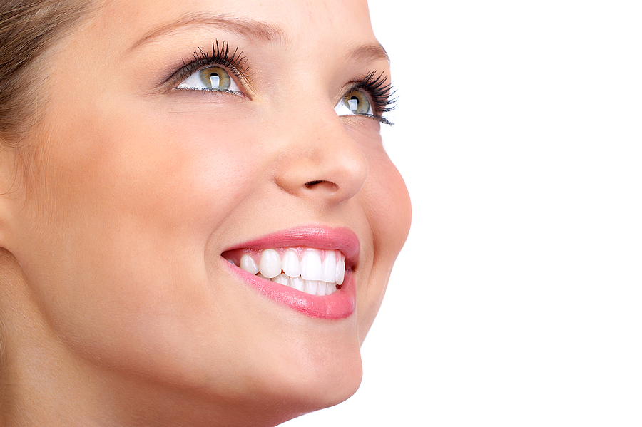 Are Lumineers Better Than Veneers?