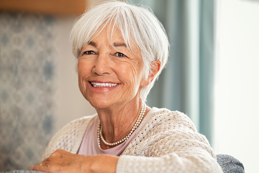 The Do’s and Don’ts of Caring for Your Dental Implants Post-Surgery